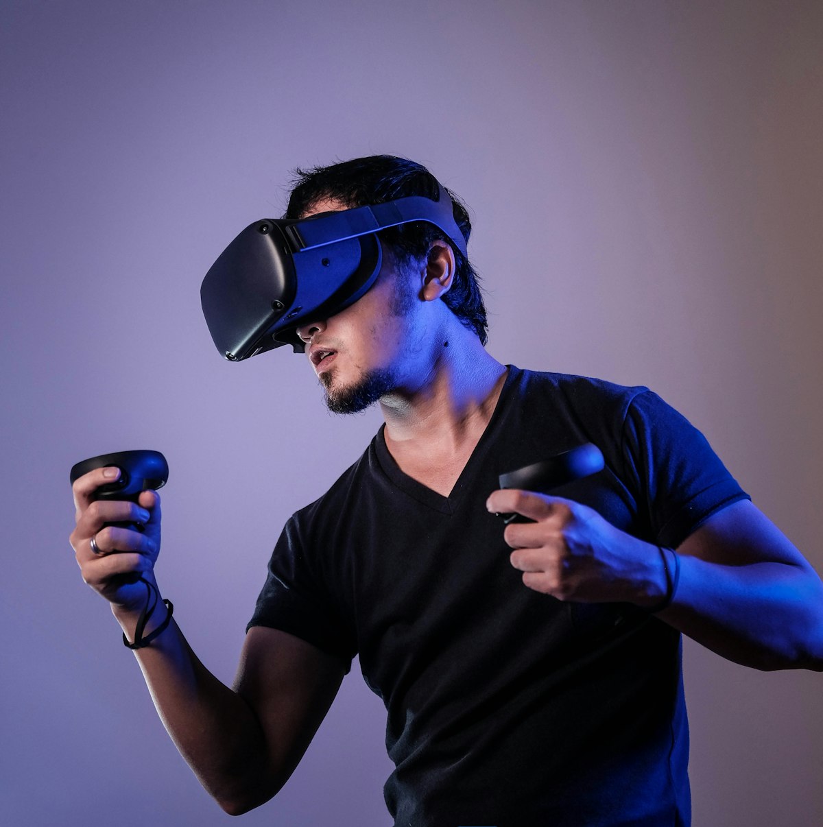 Apple unveils new mixed reality headset features